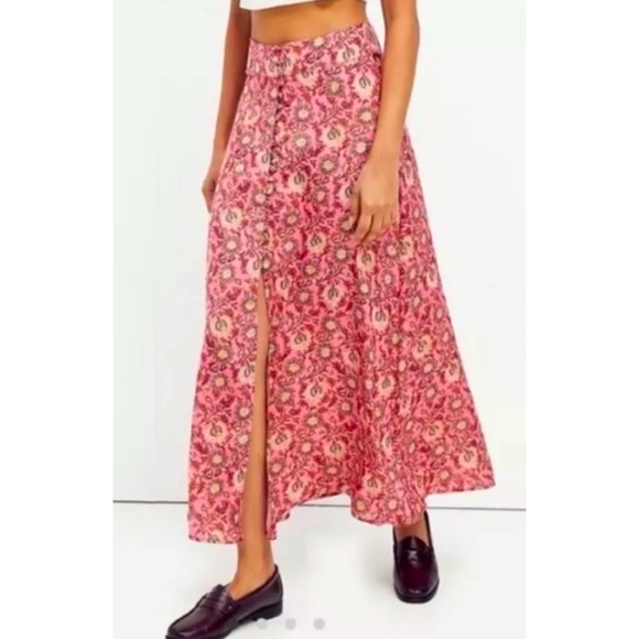 Free People Dresses & Skirts - 🌛HOST PICK🌛 •Free People• Sammy button down maxi skirt *rare* print